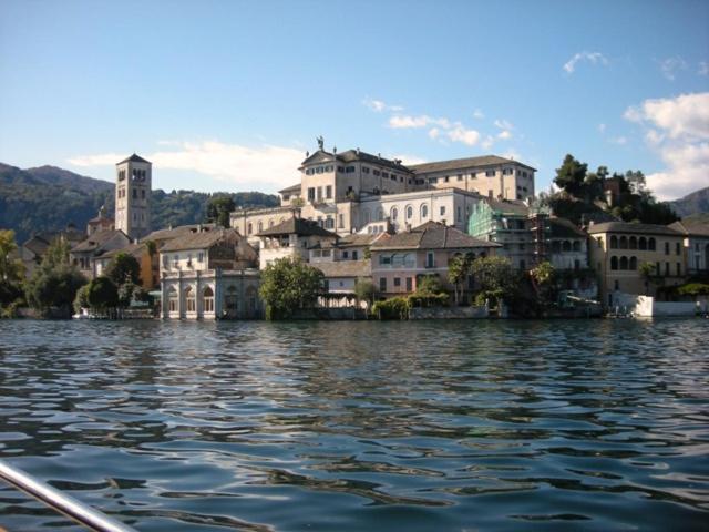 Lake Orta Openspace Garden Beach Петтенаско Екстер'єр фото